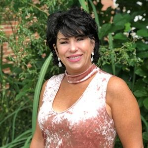 Meet your Posher, Karri